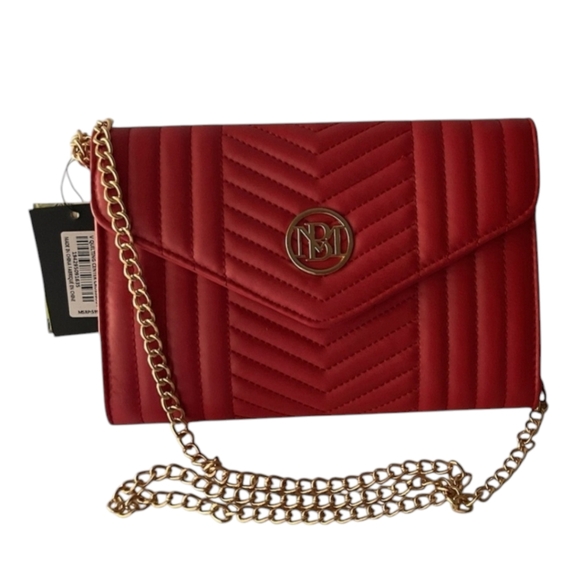 Badgley Mischka Handbags - Badgley Mischka V Quilting Center Crossbody Clutch with Gold Chain